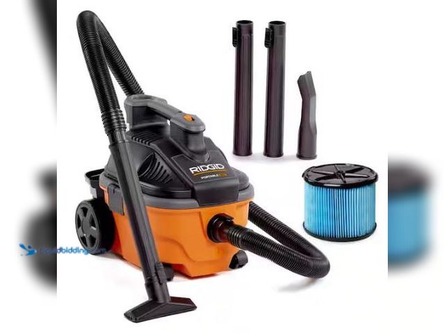 Lot 49-1569161 - RIDGID 4 Gal. 5.0 Peak HP Portable Shop Vacuum Wet Dry Vac with Fine Dust Filter, Locking Hose and A...