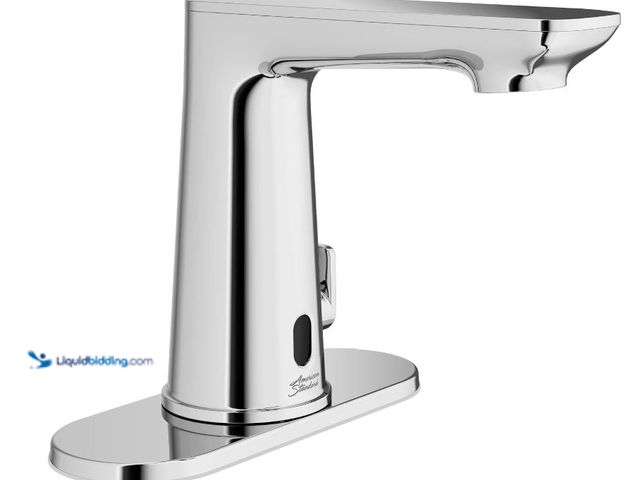 Lot 49-5545850 - American Standard 7020255.002 Clean-IR Integrated Touchless Bathroom Faucet, Unused