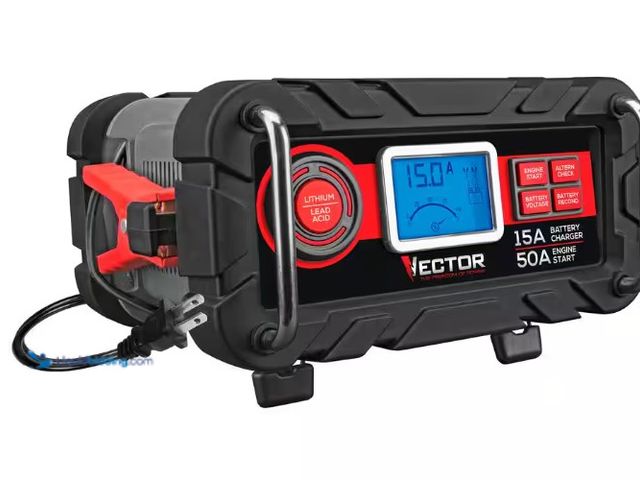 Lot 49-1515662 - VECTOR 15 Amp Automatic 12V Battery Charger with 50 Amp Engine Start and Alternator Check, Model # B...