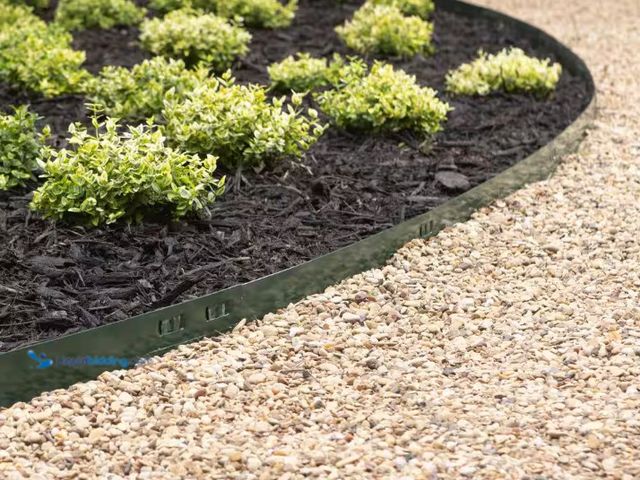 Lot 49-1515858 - Colmet 8 ft. x 14-Gauge x 4 in. Green Steel Landscape Edging (5-Pack), Model # AS814-4GR5, Unused.  ...