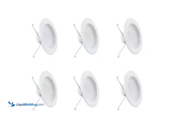 Lot 49-3481640 - Feit Electric 5/6 in. 925 Lumens 2700K Soft White Dimmable Integrated LED Retrofit Recessed Light Ba...