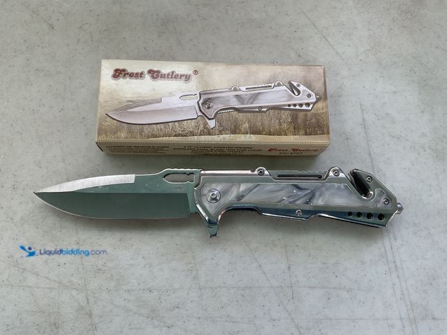 Lot 49-1505021 - COLLECTIBLE FROST CUTLERY NEW 4.75 INCH CLOSED ASSISTED OPENING STAINLESS STEEL BLADE TWO TONE COLOR...