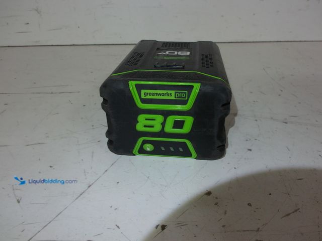 Lot 49-3610796 - Greenworks 80V 2.0 Ah Lithium-Ion Battery Model #2901302, Used, Powers On  Ref#CRS0626