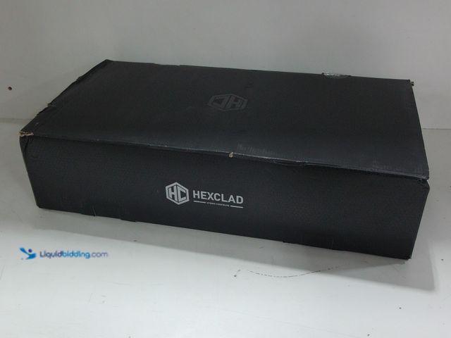 Lot 49-2021669 - Hybrid Fry Pan Set with Lids, 6pc. Model #859006007069. MSRP $400. Unused. Has attachments.