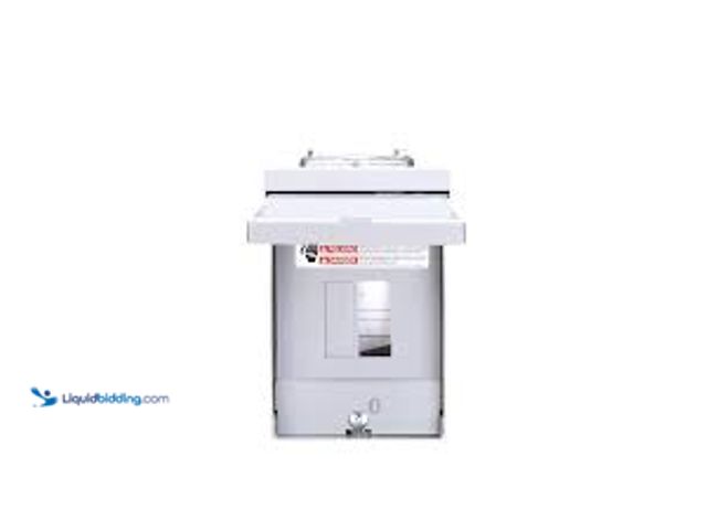 Lot 49-5488114 - Siemens EQ 60 Amp 2-Space 4-Circuit Outdoor Main Lug Load Center. Model # W0204ML1060U. Unused