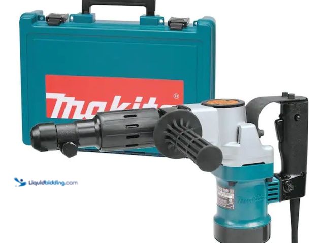 Lot 49-3470885 - Makita 8.3 Amp 3/4 in. Hex Corded 11 lb. Demolition Hammer Drill with Tool Case, Model # HM0810B, Us...
