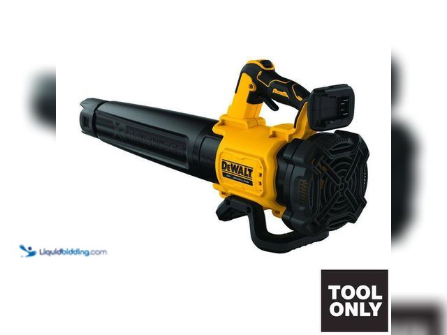 Lot 49-5449695 - DEWALT
20V MAX 125 MPH 450 CFM Brushless Cordless Handheld Leaf Blower with Concentrator Nozzle (To...