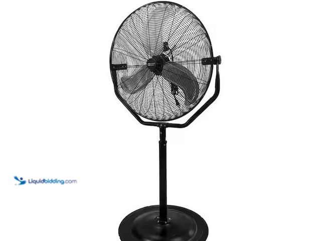 Lot 49-1576717 - Commercial Electric 30 in. 3-Speeds High Velocity Tilting Pedestal Fan with Adjustable Height in Bla...