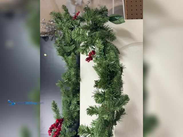 Lot 49-1547260 - 9ft Winslow FIR Battery Operated Garland, Green, Model# 192072542424, Unused, Unable to test.  Ref#H...