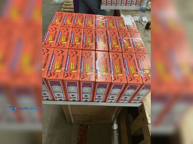 Lot 49-5484917 - Halloween Window Spray Kits (24packs) New