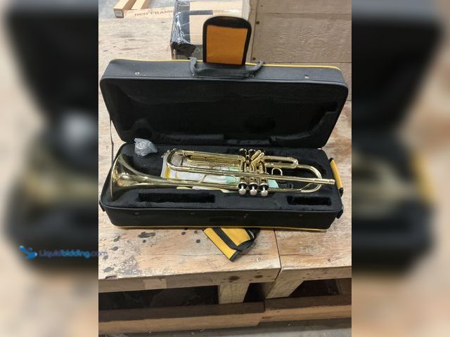 Lot 49-3531115 - YASISID Wind Musica Instrument Trumpet (unable to test) Used
