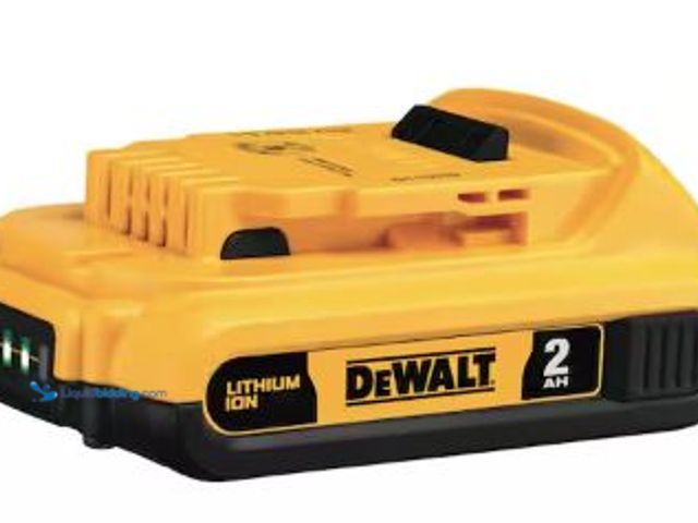 Lot 49-5436273 - DEWALT 20V MAX Compact Lithium-Ion 2.0Ah Battery Pack. Model # DCB203. Used. Powers on.