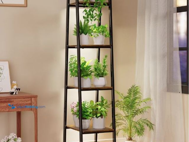 Lot 49-5436530 - Simple Trending Plant Stand Indoor with Grow Lights, 4 Tier Metal Plant Shelf for Multiple Flower Pl...