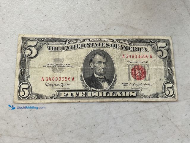 Lot 49-1505248 - 1963 RED SEAL UNITED STATES $5 DOLLAR BANKNOTE BILL #COINS1211