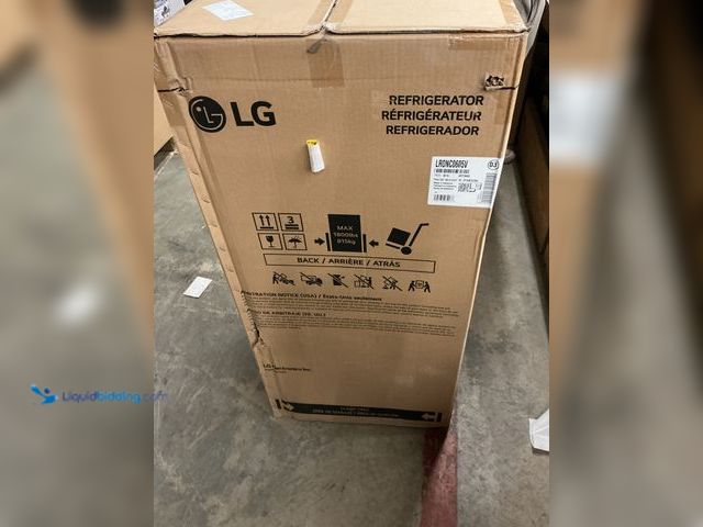 Lot 49-3527250 - LG
20.63 in. W. 6 cu. ft. Single Door Top Freezer Refrigerator with Inverter Compressor & Pocket Ha...