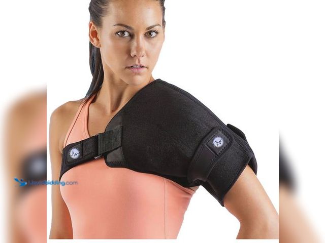 Lot 49-1830871 - Heat and Ice Therapy system for shoulder. size  Small- Medium