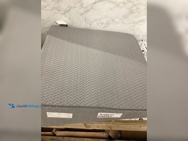 Lot 49-5406303 - Imaginarium Dream Plush Memory Foam Wedge Pillow with Cooling Cover, Unused. No factory picture.