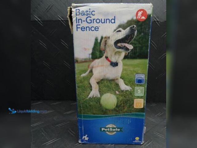 Lot 49-1623852 - PetSafe Basic In-Ground Fence™ System, Model # PIG00-14582, Slightly used, Unable to test.  Ref#PA07...