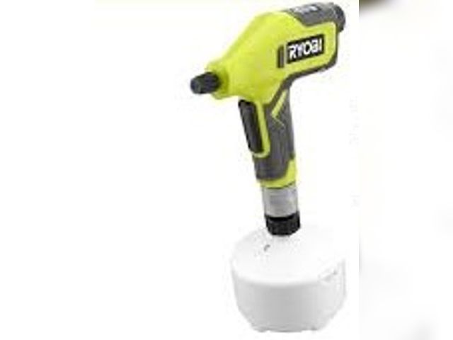 Lot 49-5415065 - RYOBI USB Lithium Cordless Compact Sprayer. Model # FVSP51K. Used.