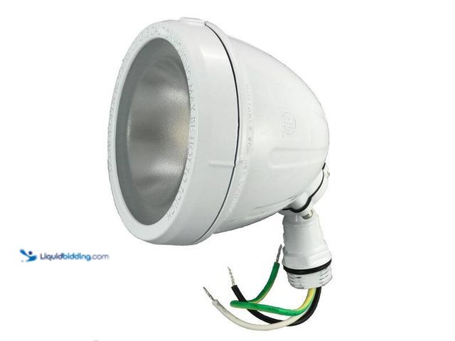 Lot 49-3565020 - Commercial Electric
14-Watt Hardwired White LED Landscape Flood Light Metal Spot Light, 1100 Lumens...