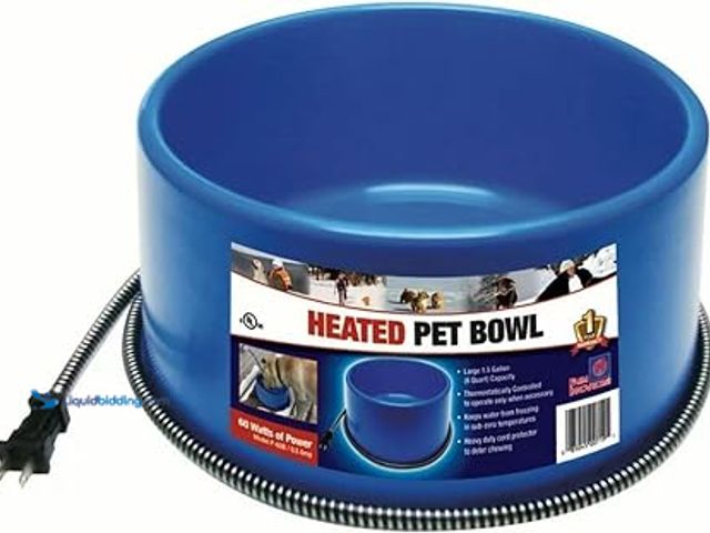 Lot 49-3631432 - Farm Innovators 60 Watt Premium Plastic Heated Pet Water Bowl with Advanced Thermostatic Control for...