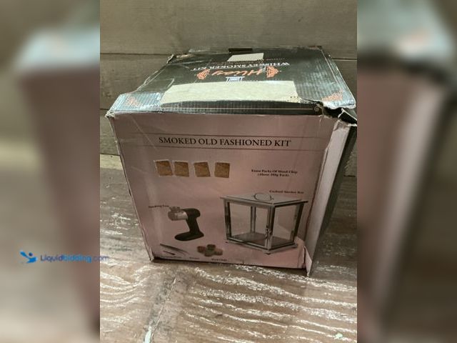 Lot 49-5487615 - Hliay Cocktail Smoker Kit Unused