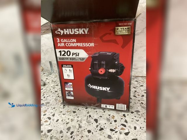 Lot 49-5452230 - Husky
3 Gal. 120 PSI Portable Electric Oil-Free Light Duty Pancake Air Compressor with Fold Down Ha...