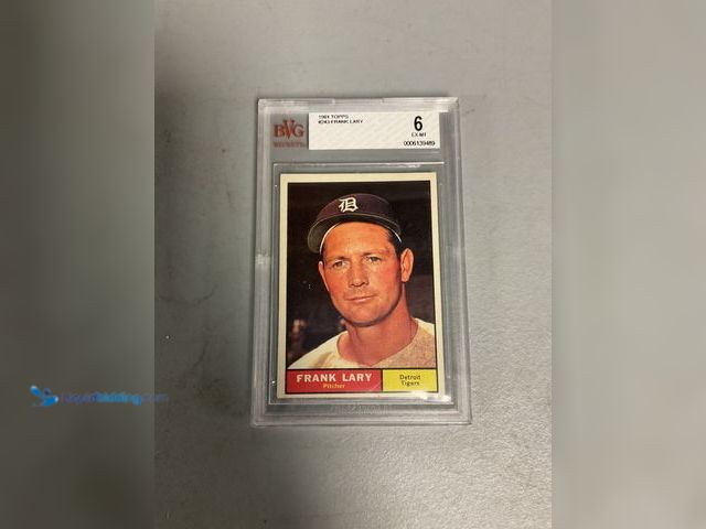 Lot 49-1811375 - COLLECTIBLE GRADED CARD! 1961 TOPPS BASEBALL #243 FRANK LARY BVG 6 EX-MT