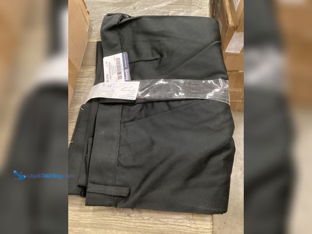 Lot 49-5407806 - QTY 2 - Size 14- Edwards 8435 - Women's Utility Short - Chino Flat Front. Model;  EDW-8435. Unused