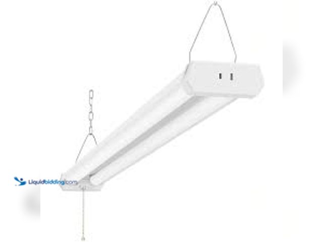Lot 49-5415249 - Westinghouse 4 ft. 70-Watt Equivalent 42-Watt Integrated LED White Shop Light Linkable. Model # 4100...