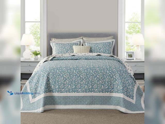 Lot 49-5488394 - Oversized Quilt Bedspread Coverlet Set, 128"x120" 100% Cotton California King Quilt, Botanical Patte...