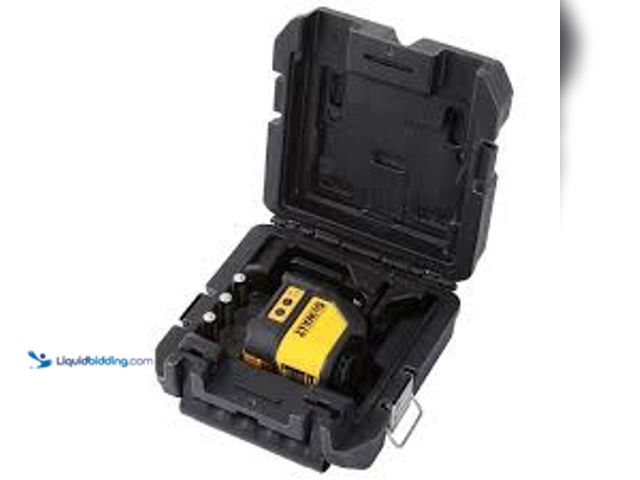 Lot 49-5415041 - DEWALT 100 ft. Green Self-Leveling Cross Line Laser Level with (3) AA Batteries & Case. Model # DW08...
