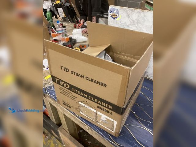 Lot 49-5486943 - TVD Steam Cleaner SW608-A Item is unused with attachments, powers on