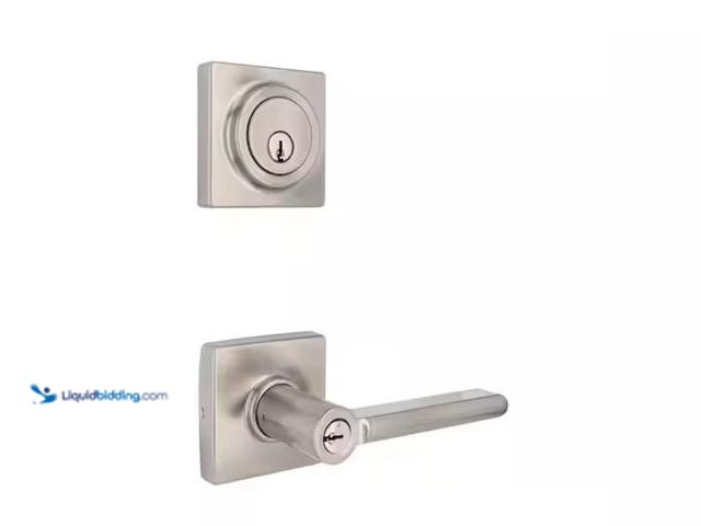 Lot 49-1567783 - Lot containing Defiant Tonebridge Matte Black Single Cylinder Combo Pack Square Series, Model # 32MS...