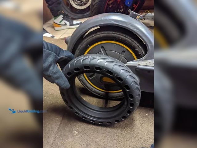 Lot 49-3565164 - Segway Tires Unused