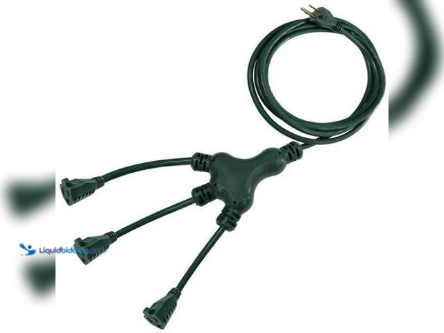 Lot 49-5541491 - QTY 2-  HDX 40 ft. 16/3 Multi-Directional Outdoor Extension Cord, Green. Model # EXG-16340M.