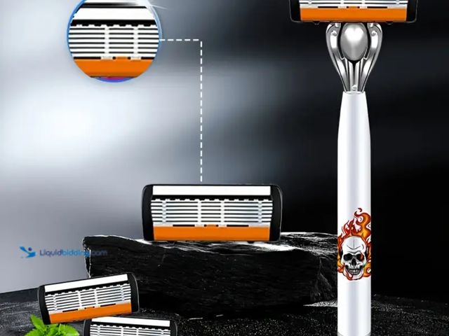 Lot 49-1975711 - New Men's alternative style safety shaver W/blades comes with 36 premium blades and 1 skull white ha...