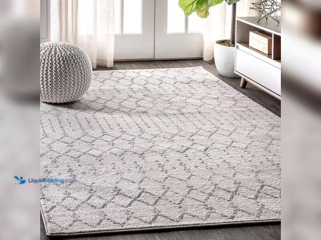 Lot 49-5437781 - JONATHAN Y Moroccan Hype Boho Vintage Diamond Cream/Gray 8 ft. x 10 ft. Distressed Area Rug. [Model ...