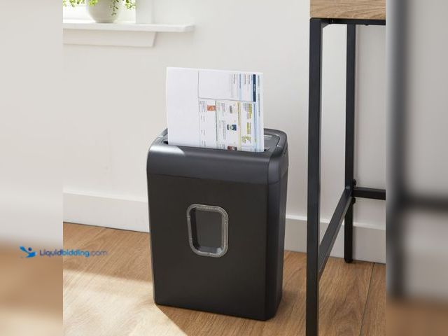 Lot 49-5543050 - Pen+Gear 6-Sheet Micro-cut Paper/Credit Card Shredder with 3.4 Gallon Bin, Black,Home and Office use...