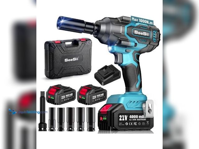 Lot 49-5436527 - Seesii 1000N.m (738ft-lbs) Cordless Impact Wrench High Torque,1/2" Brushless Impact Gun w/Two 4.0Ah ...