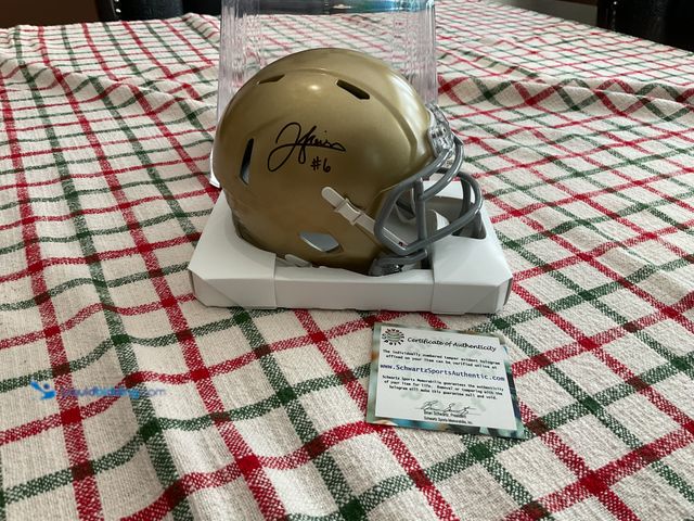 Lot 49-1505917 - COLLECTIBLE NICE NOTRE DAME JORDAN FAISON AUTOGRAPHED RIDELL MINI HELMET WITH SCHWARTZ COA #COINS121...