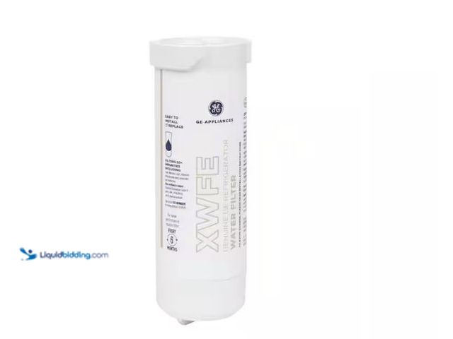 Lot 49-5580887 - GE
Genuine XWFE Refrigerator Water Filter for GE. Store SKU # 1005256277. Unused