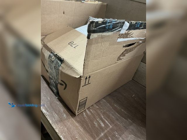 Lot 49-5487490 - OPPODREAM Area Rugs 5x7 Faux Cashmere Low-Pile Carpet Purple & Green & Cream Unused