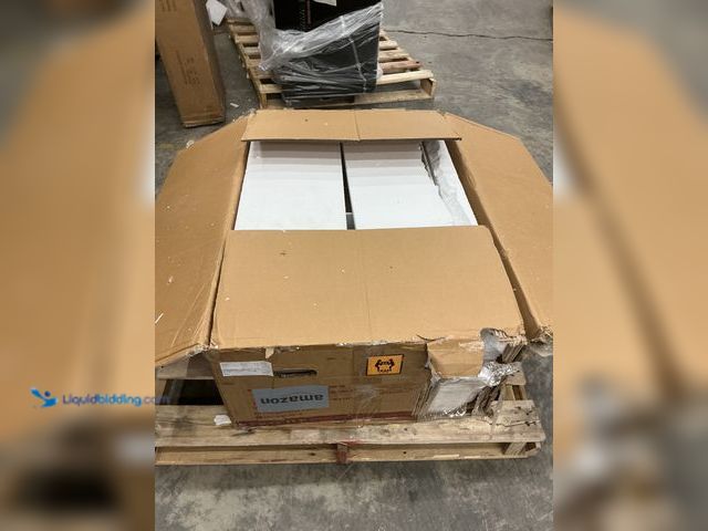 Lot 49-5476691 - Kuomih 33 in. Workstation Farmhouse Sink Single Bowl White Fireclay Apron-Front Farmhouse Kitchen Si...