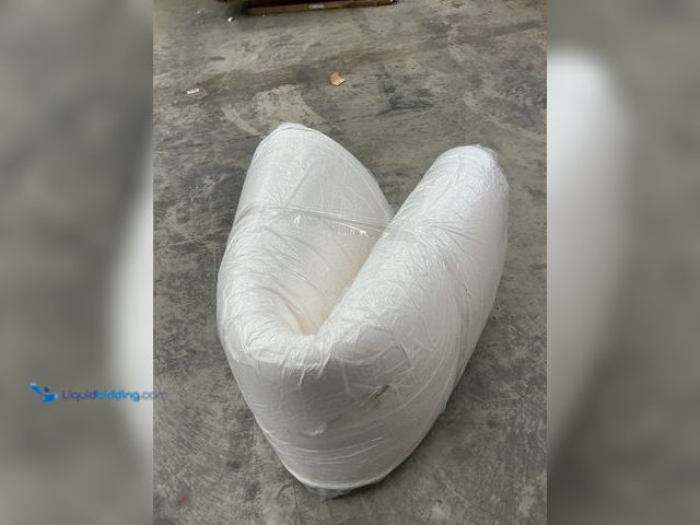 Lot 49-3531284 - Full mattress. Memory foam. New/factory sealed.