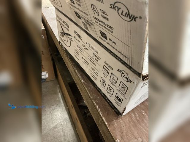 Lot 49-5487470 - Skylink Atoms Garage Door Opener 1/2 HPF Chain Remote Control Deluxe Wall Console Unused