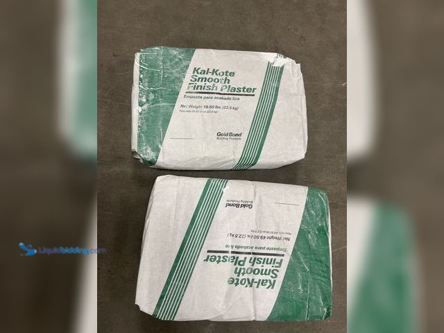 Lot 49-5463553 - Gold Bond® Kal-Kote® Smooth Finish Plaster 50LB Bag (2pack) New