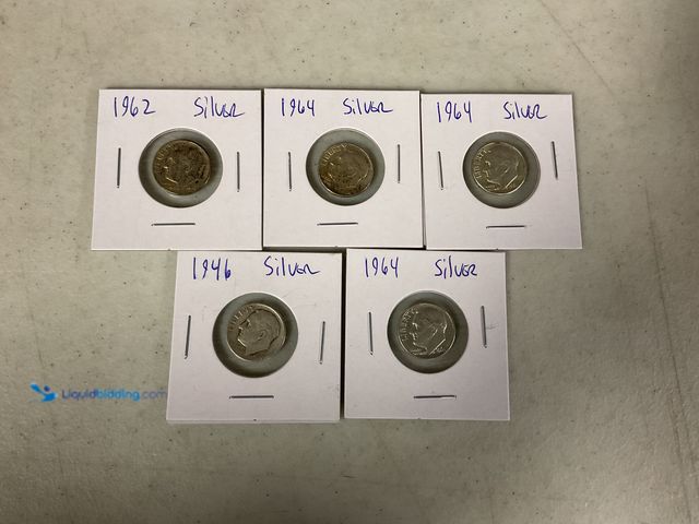 Lot 49-1830716 - LOT OF 5 ROOSEVELT DIMES 90% SILVER INCLUDING 1946-1964 #COINS0219