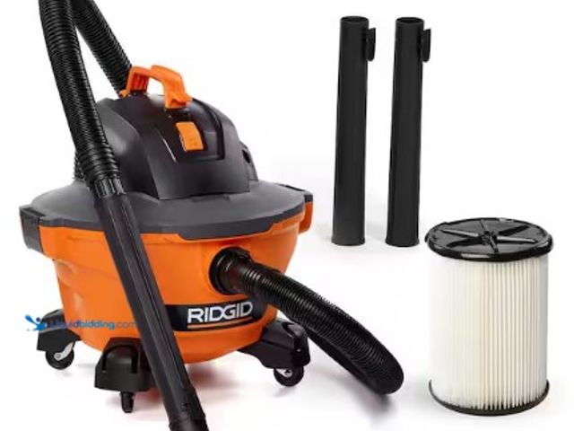 Lot 49-3615676 - RIDGID 6-Gal. 3.5 Peak HP NXT Shop Vacuum Wet Dry Vac with General Debris Filter, Locking Hose and A...
