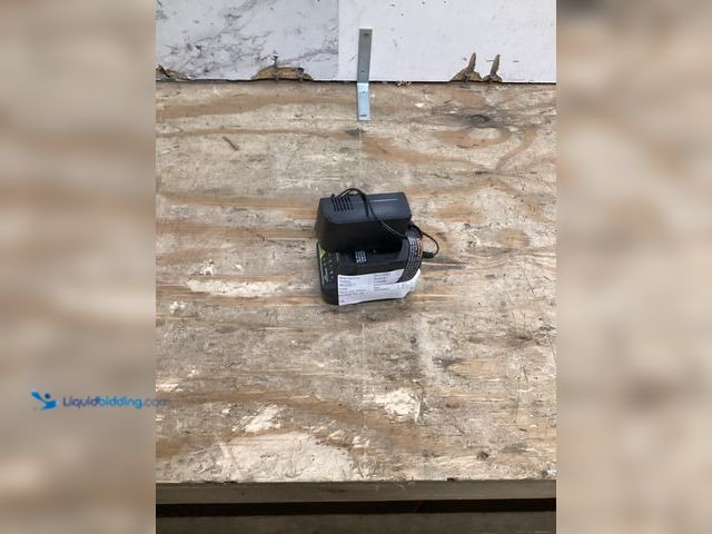 Lot 49-3531620 - RYOBI P118B 18V Battery Charger, Model# B07N97B2NR, Unused